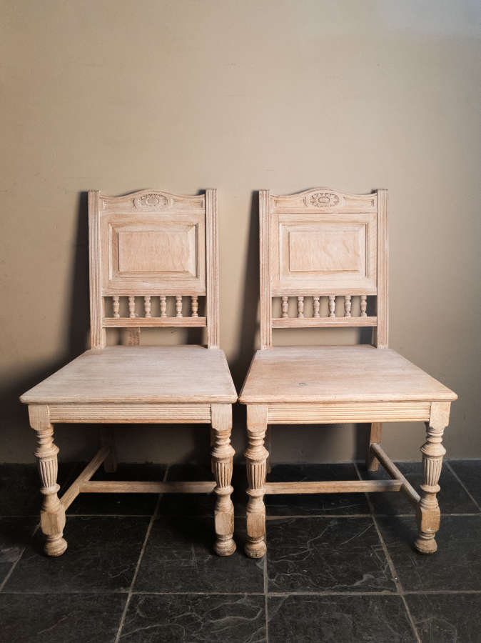 Circa 1900 A Pair of Gillows Oak Hall Chairs