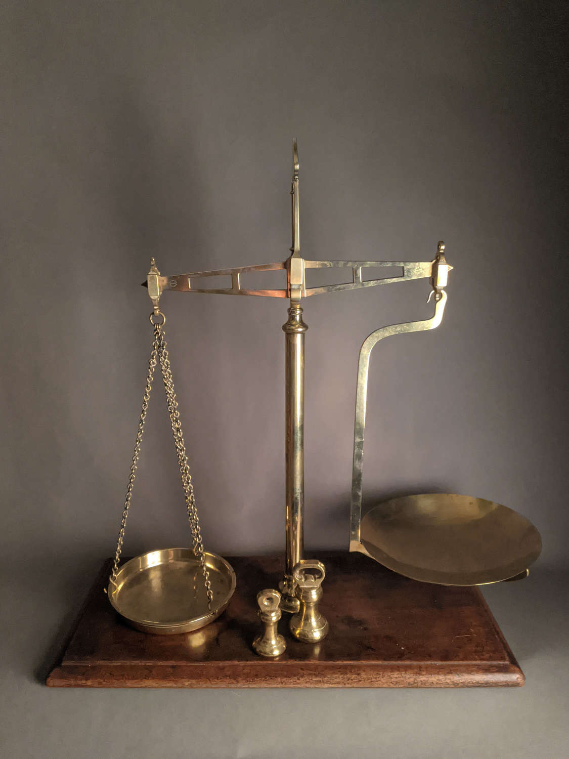 C1870 A Set Of Apothecary Scales