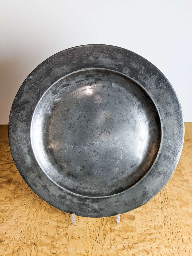 C1800 A Pewter Charger