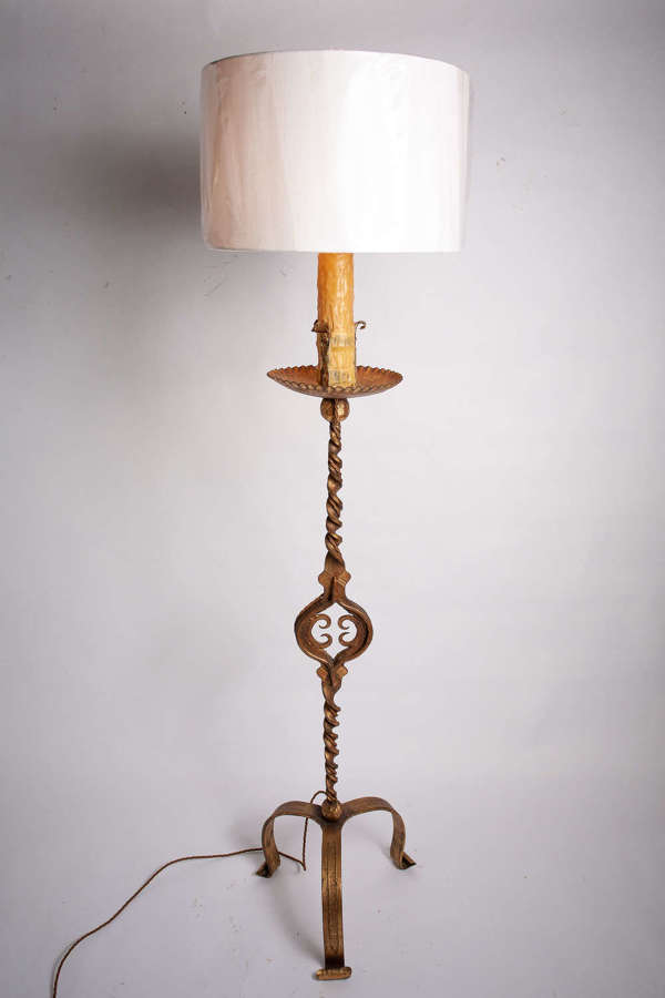 C1950 A Stylish Spanish Gilt Iron Twisted Floor Lamp