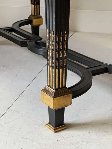 C1880 A Smart French Ebonised & Bronze Mounted Desk