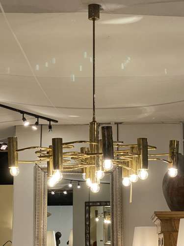 C1950 An Italian Brass 12 light Chandelier by Sciolari