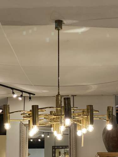 C1950 An Italian Brass 12 light Chandelier by Sciolari