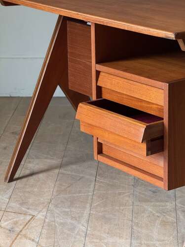 C1960 A Stylish Italian Teak Desk