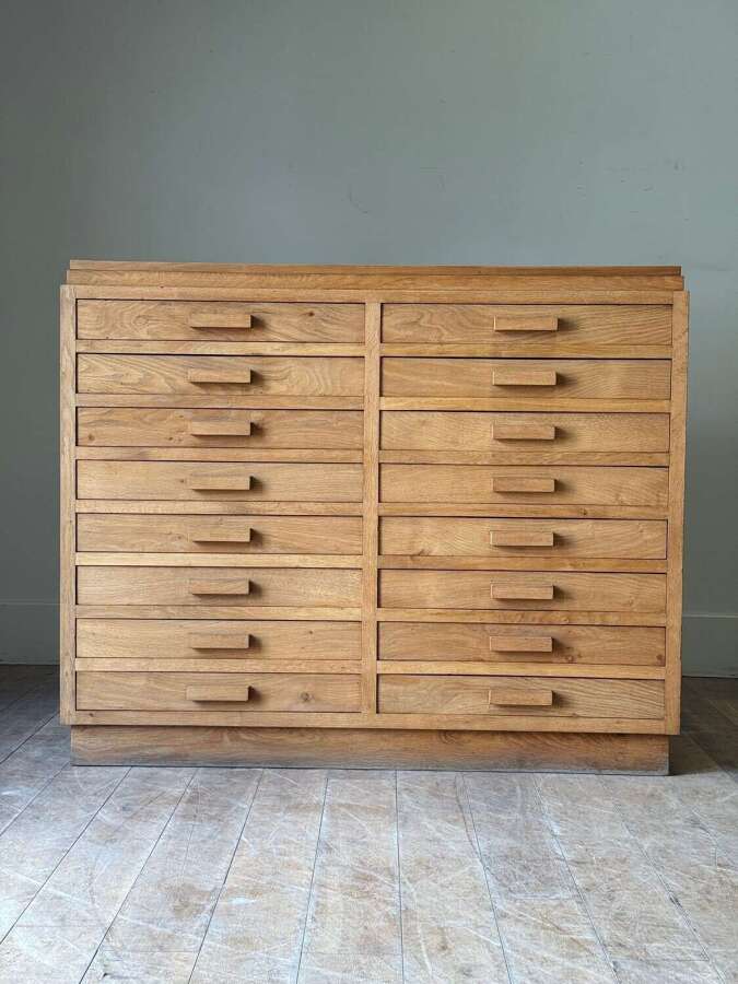 C1930 A Stylish French Oak Bank of Drawers / Commode