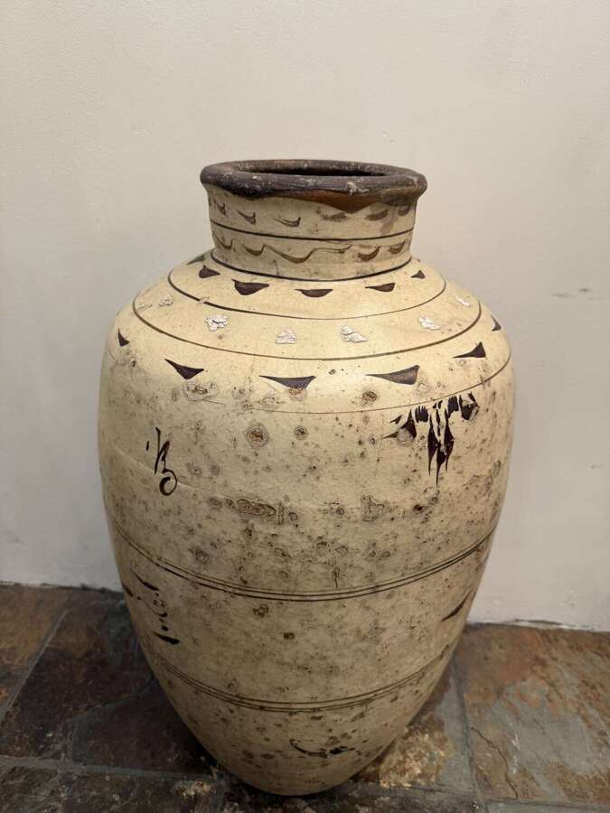 C1800 A Chinese Storage Pot from Cizhou
