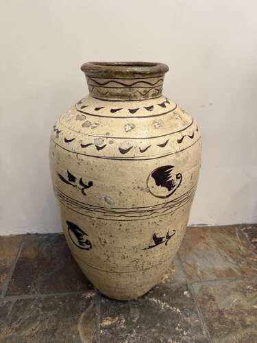 C1800 A Chinese Storage Pot from Cizhou