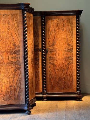 C1930 A Pair of Italian Figured Walnut Serpentine Fronts & Sugar Twist Columns