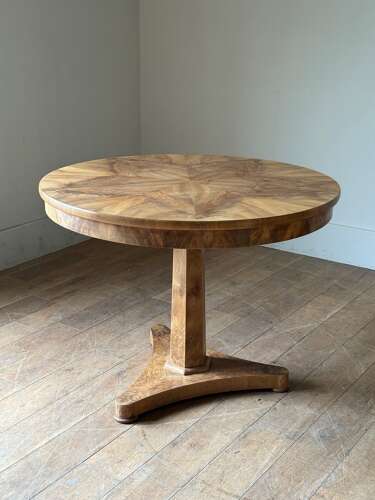 C1850 An Elegant French Walnut Gueridon with Segmented Top