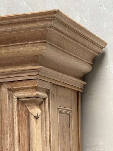 C1760 A Wonderful German Oak Panelled Baroque Cupboard