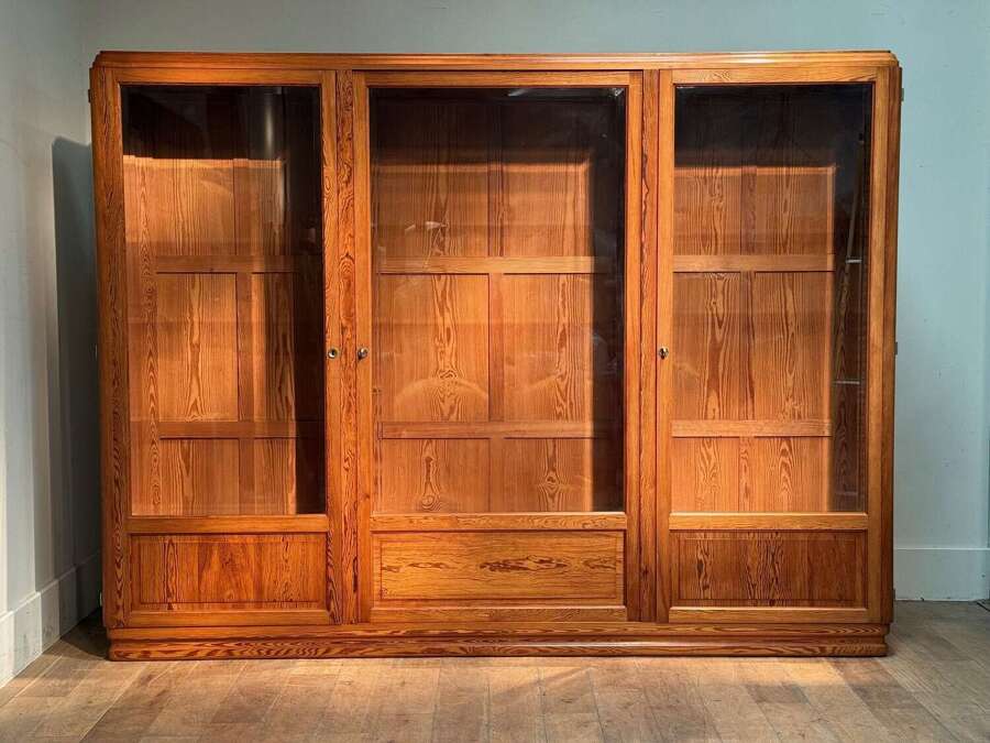 C1930 A French Oregan Pine Bookcase with Bevelled Glass Doors