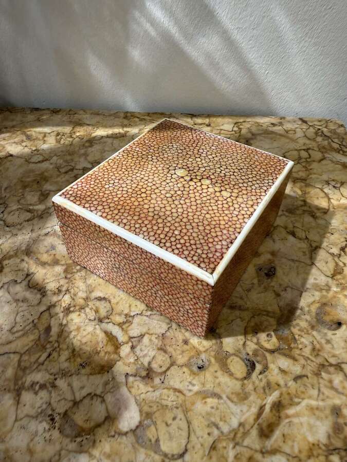 C1930 A French Pink Shagreen Box