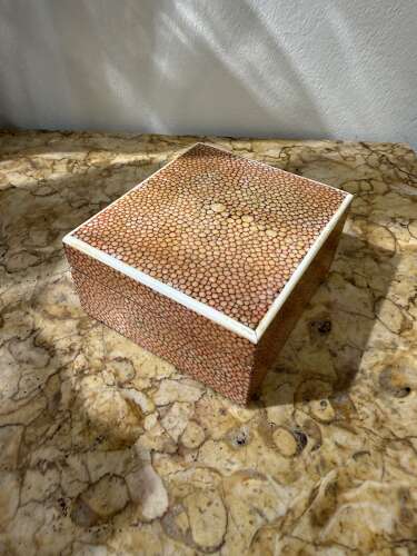 C1930 A French Pink Shagreen Box