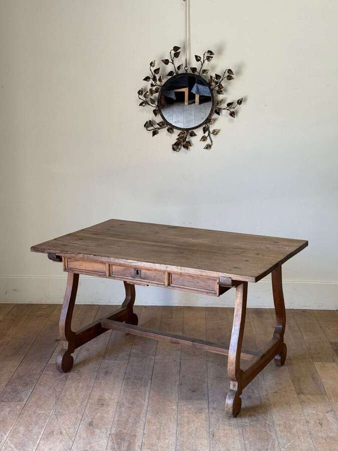 C1720 A Stylish Spanish Walnut Table / Desk / Console