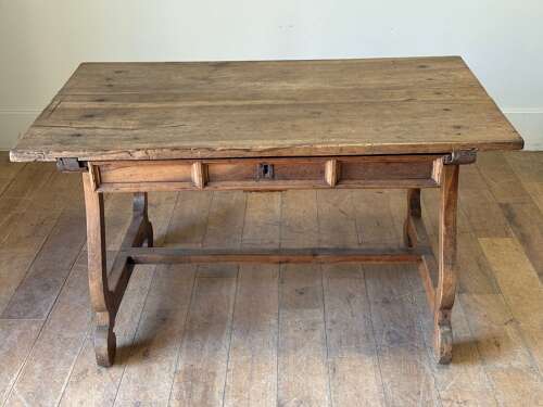 C1720 A Stylish Spanish Walnut Table / Desk / Console
