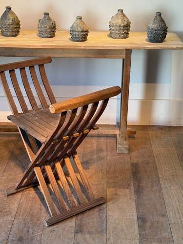 C1910/30 A Pair of Elegant Spanish Pine Folding Stools