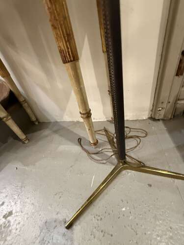 C1960 An Italian Brass & Leather Telescopic Floor Lamp By Gino Sarfatti
